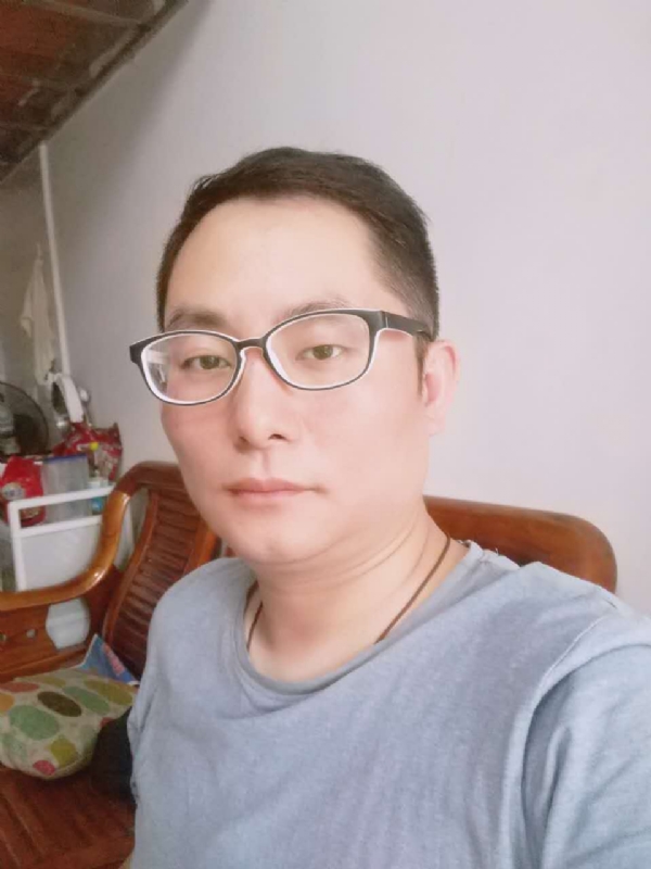 流星的尾巴的第一张照片--石狮婚介网