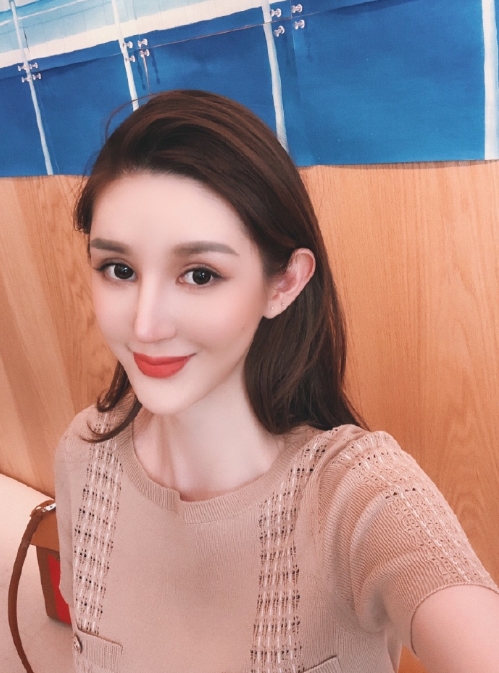 张婉婷的第一张照片--石狮婚介网