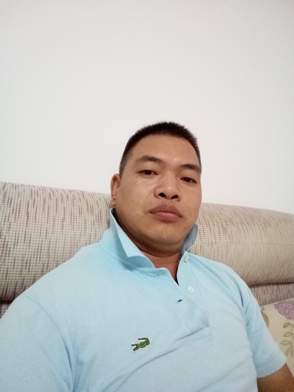 叶子的第一张照片--石狮婚介网