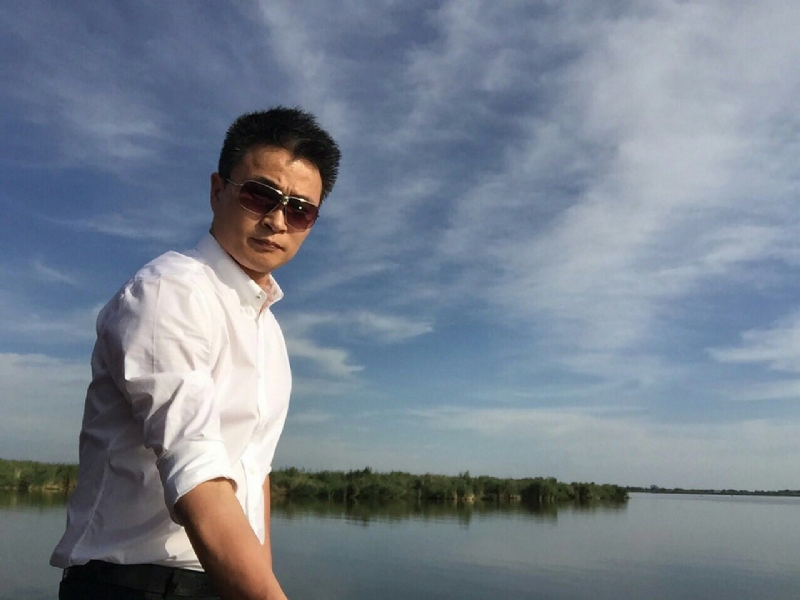 罗的第一张照片--石狮婚介网