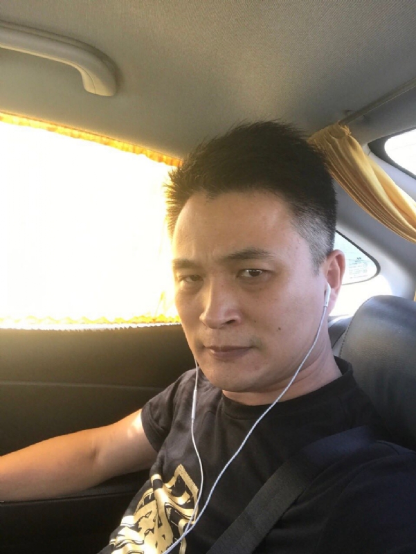 罗的第二张照片--石狮婚介网