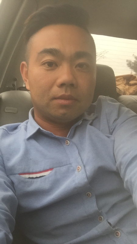 随风的第一张照片--石狮婚介网