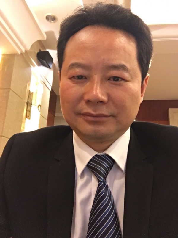 岁月的第一张照片--石狮婚介网