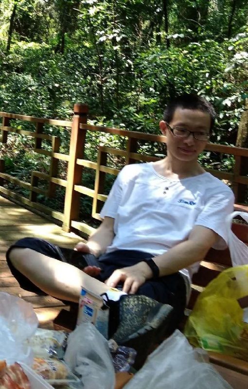 亲临的第一张照片--石狮婚介网
