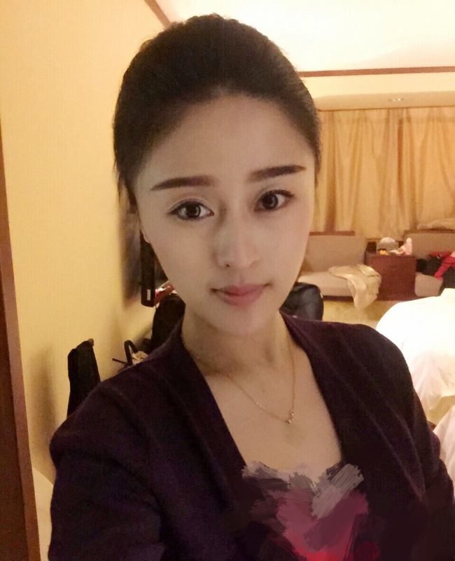 挣扎的第一张照片--石狮婚介网