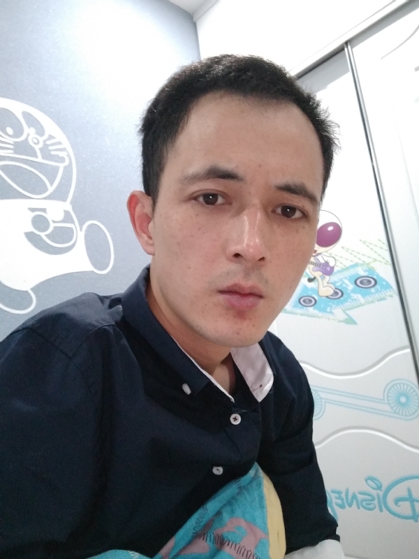 容晨的第一张照片--石狮婚介网