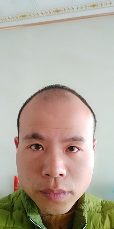 阿煌的第一张照片--石狮婚介网