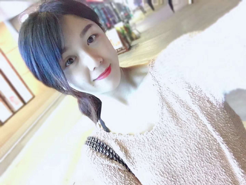 丹丹的第二张照片--石狮婚介网