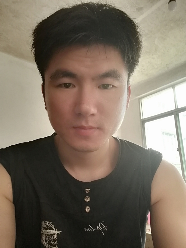 何必呢的第一张照片--石狮婚介网