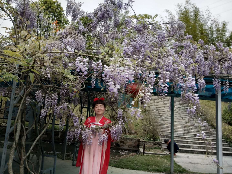 莉莉的第一张照片--石狮婚介网