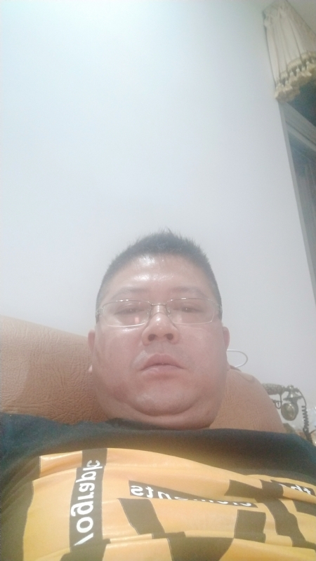 阿明的第一张照片--石狮婚介网