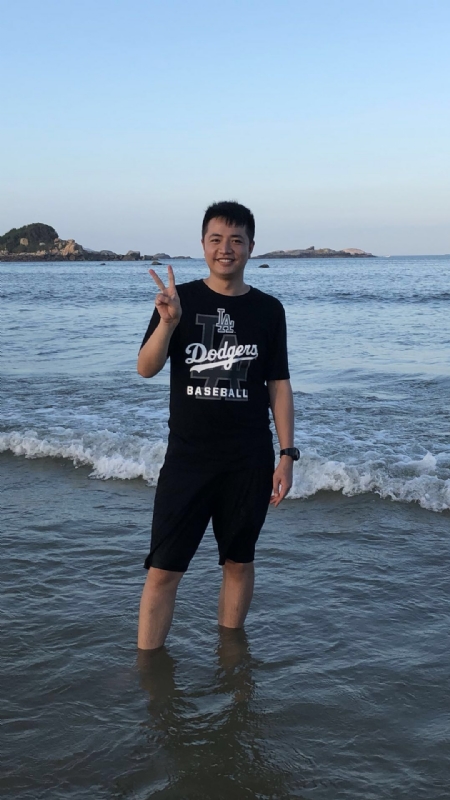 闭月的第一张照片--石狮婚介网