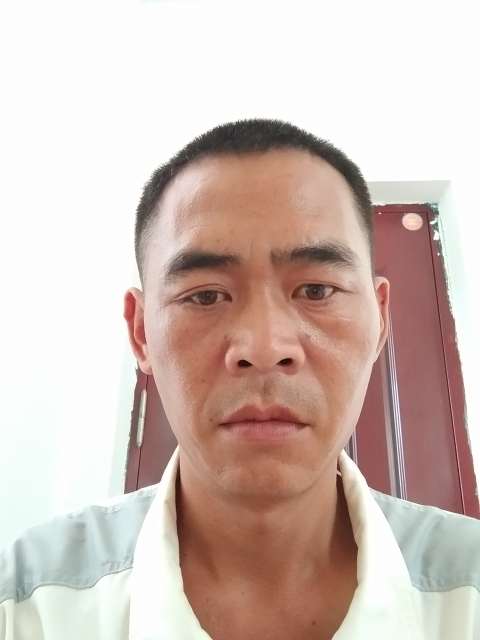 寻爱的第一张照片--石狮婚介网