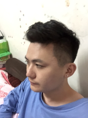 生的第一张照片--石狮婚介网