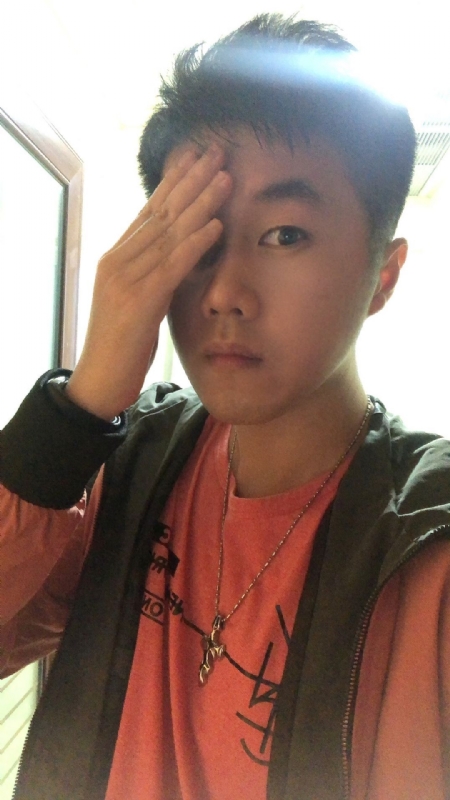 尐坏坏的第一张照片--石狮婚介网