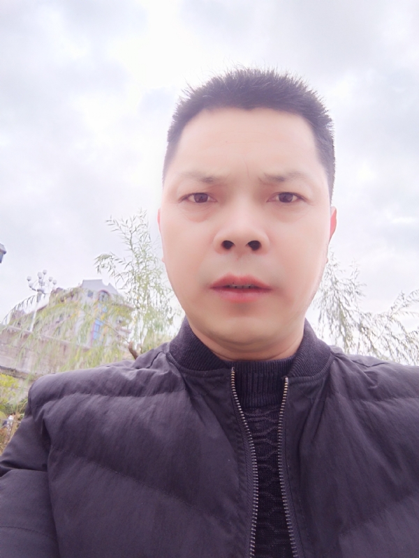 随缘的第一张照片--石狮婚介网
