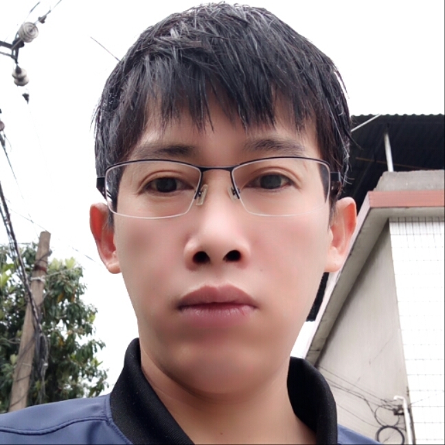 下凡买烟的第一张照片--石狮婚介网
