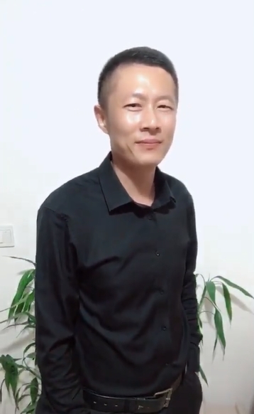 地huhi的第一张照片--石狮婚介网