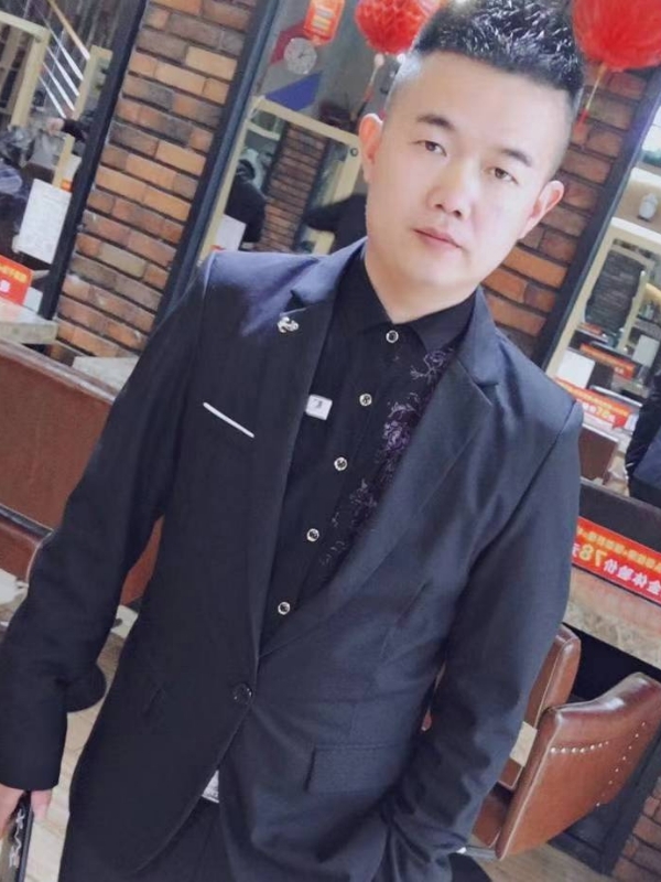 相伴到老的第一张照片--石狮婚介网