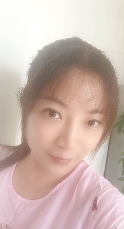 美丽在现的第一张照片--石狮婚介网