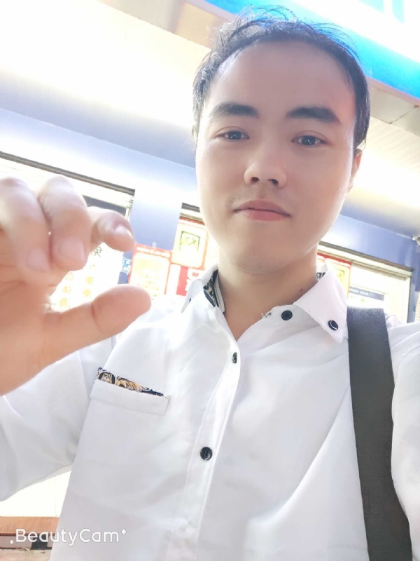 开心就好的第一张照片--石狮婚介网