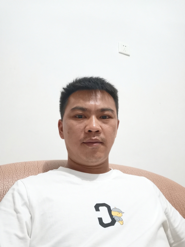 冰封的第一张照片--石狮婚介网