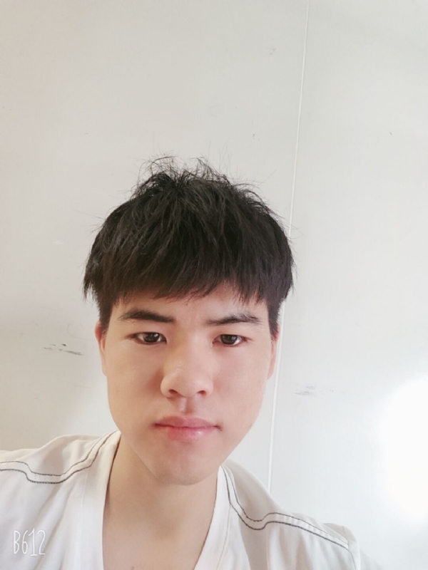 陌离的第二张照片--石狮婚介网