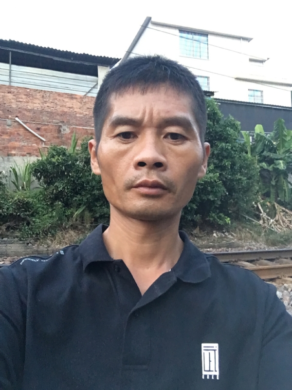 小张的第一张照片--石狮婚介网