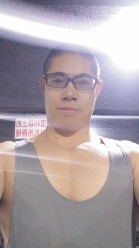 伤心是没有用的的第四张照片--石狮婚介网
