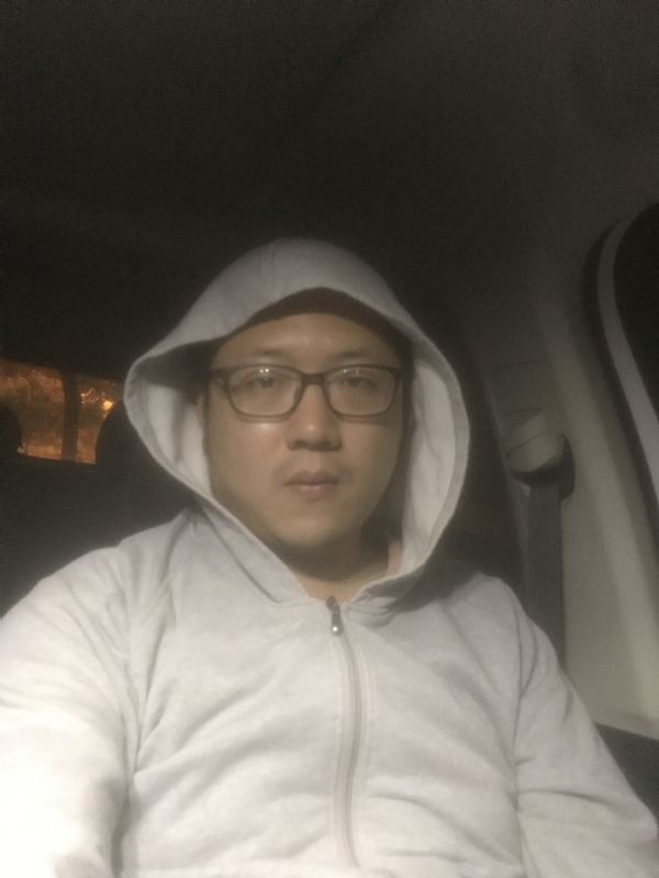 值得与否的第一张照片--石狮婚介网