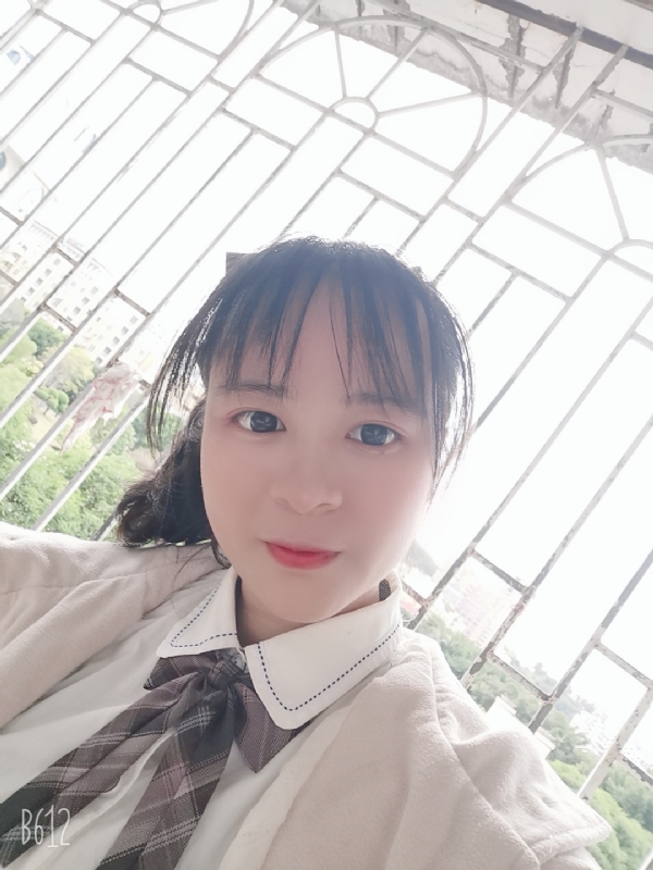 倩倩的第一张照片--石狮婚介网