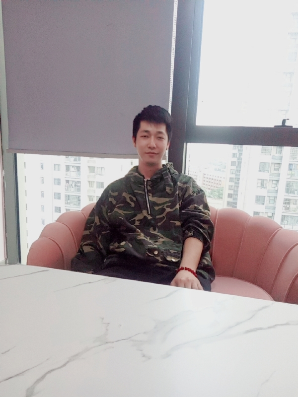 网恋被骗37块5的第一张照片--石狮婚介网