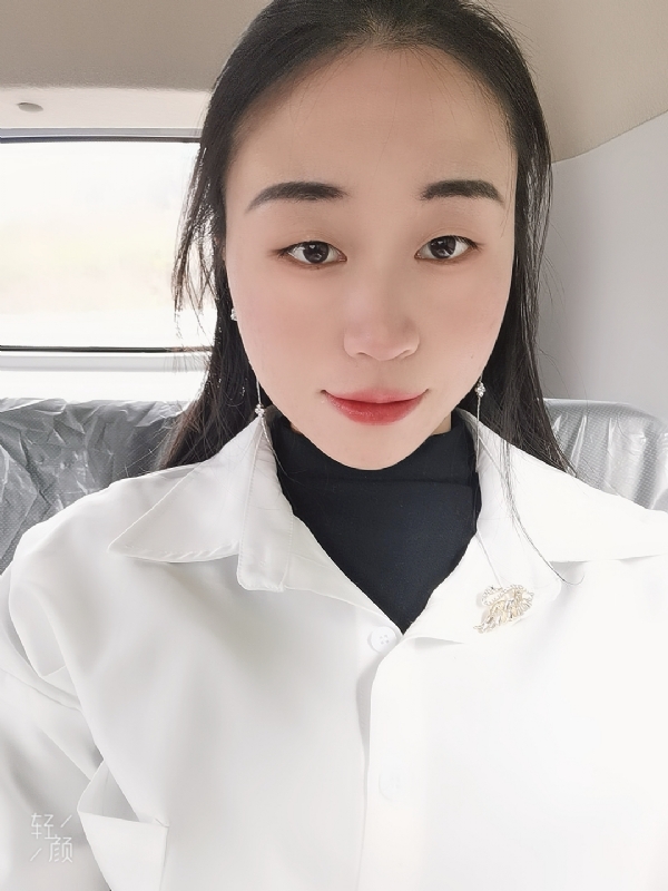 丽丽的第三张照片--石狮婚介网