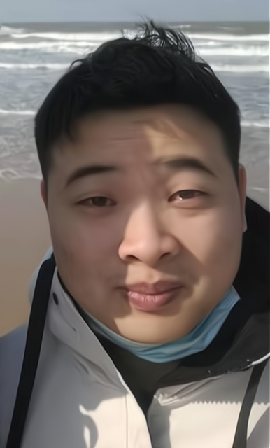 野生设计师的第一张照片--石狮婚介网