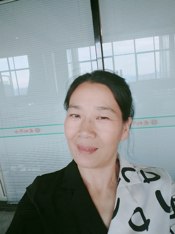 易莲的第一张照片--石狮婚介网
