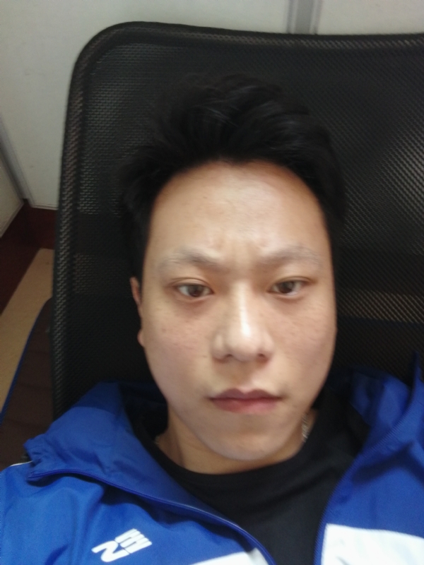 爱上的感觉的第一张照片--石狮婚介网