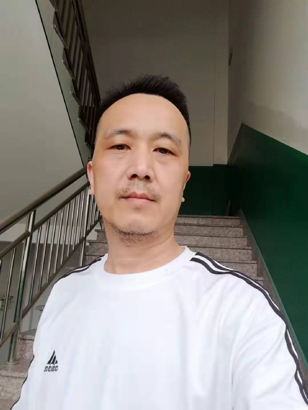 假如风有颜色的第一张照片--石狮婚介网