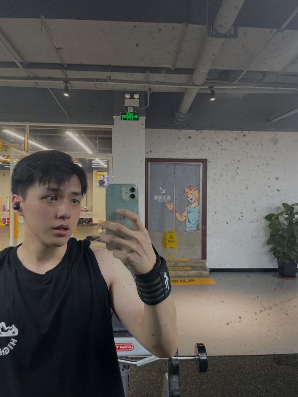 想吃猫的鱼的第一张照片--石狮婚介网
