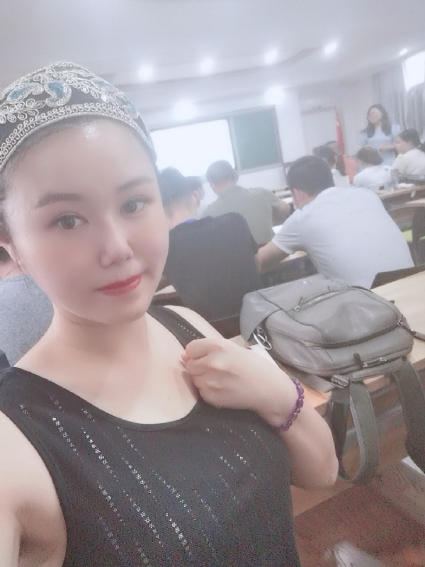 冰欣的第一张照片--石狮婚介网