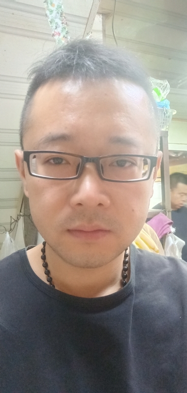 雅痞的第二张照片--石狮婚介网