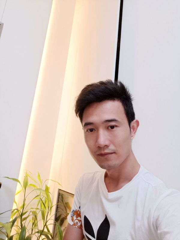简的第一张照片--石狮婚介网