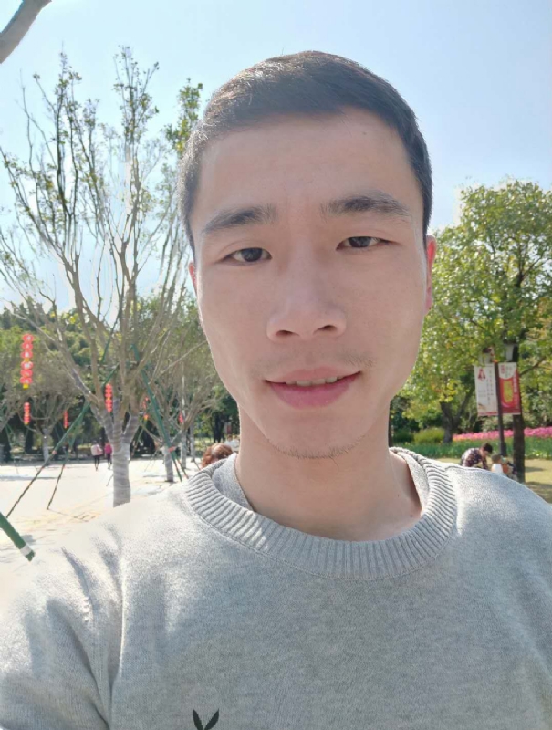 小懒虫的第一张照片--石狮婚介网