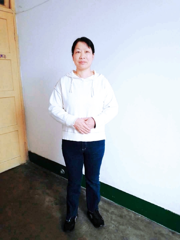 小妹的第四张照片--石狮婚介网