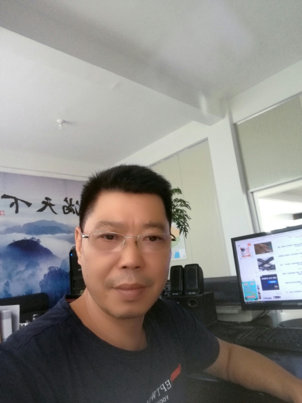 心平气和的第一张照片--石狮婚介网