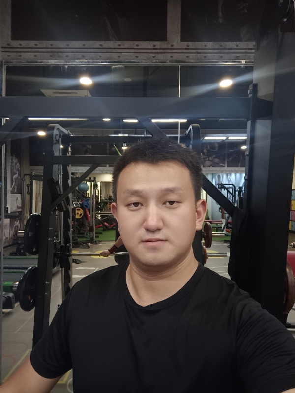吴痕的第二张照片--石狮婚介网