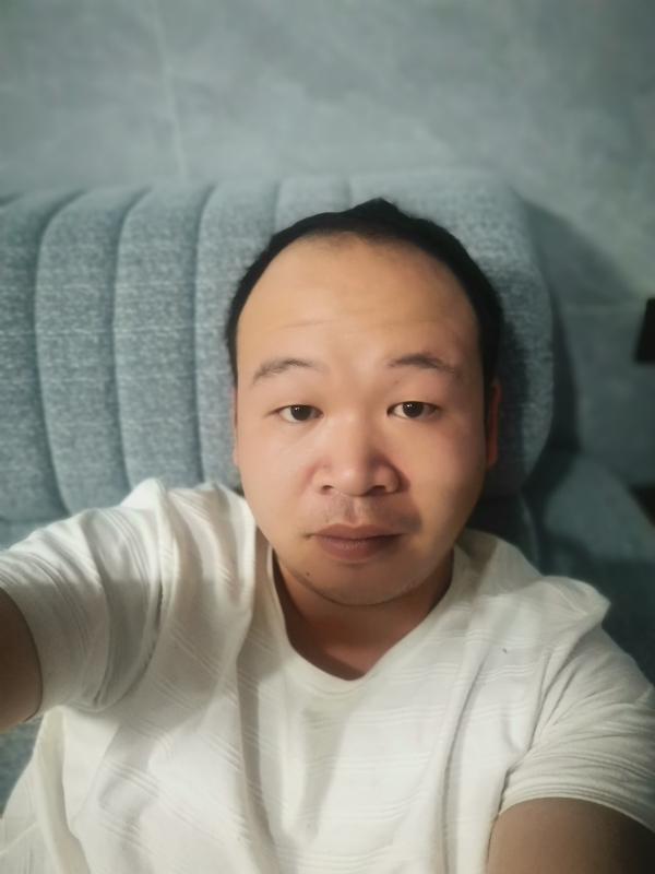 孤独老的第一张照片--石狮婚介网