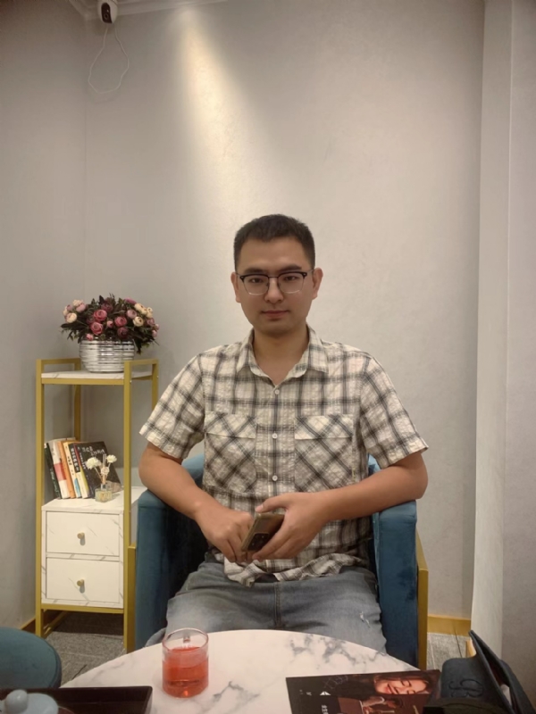 微尘的第四张照片--石狮婚介网