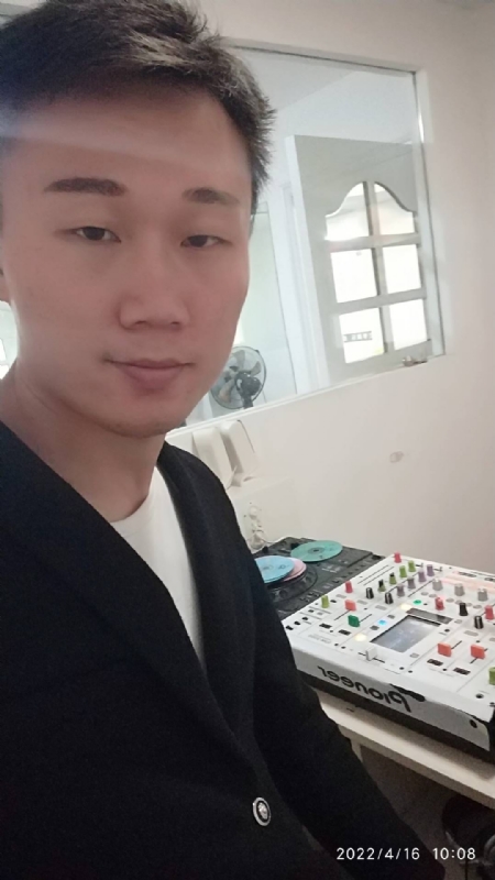 林锋的第一张照片--石狮婚介网