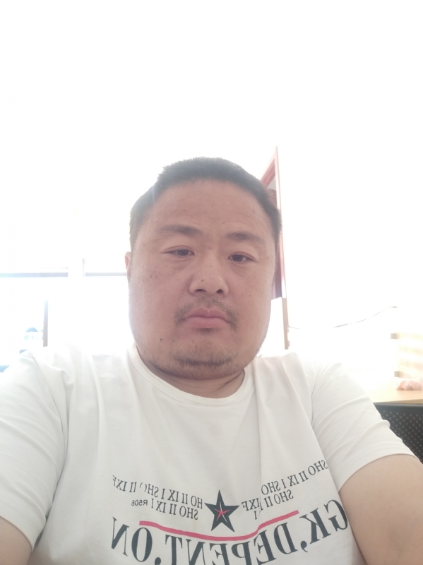 流星隐爱的第二张照片--石狮婚介网