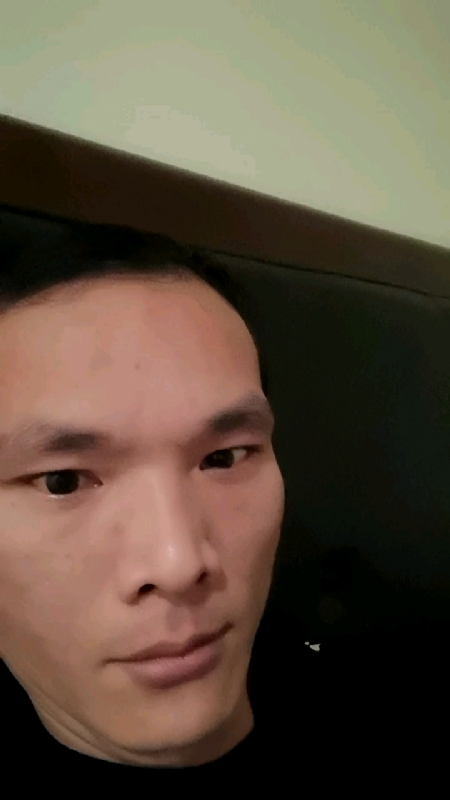 只影向谁去的第三张照片--石狮婚介网